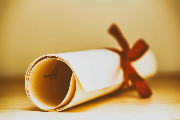 Qu'est-ce qui fait que Tip Top Services est considéré comme l'excellence dans le domaine des travaux de bâtiment ?